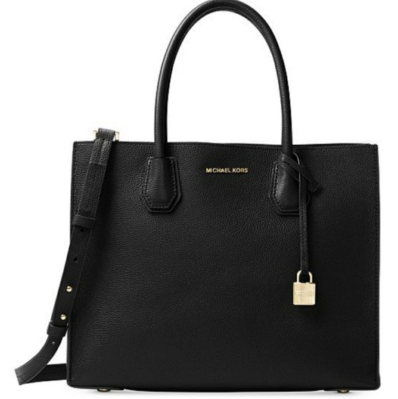 Michael Kors Handbags - Michael Kors large Mercer tote